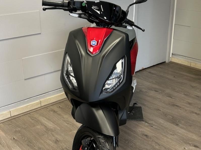 PIAGGIO 1 Electrique